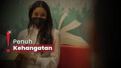 img-title Tampil Dipublik, Meghan Markle Kunjungi Rumah Sakit Anak di Los Angeles