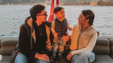 Nikita Willy Belikan Issa Mobil Mainan, Atta dan Aurel Kena Sentil
