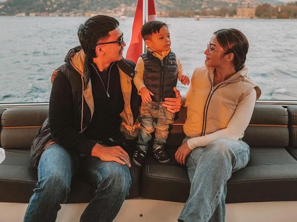 Belajar dari Issa Anak Nikita Willy, Ini Peran Bunda dalam Pembentukan Karakter Anak Laki-laki