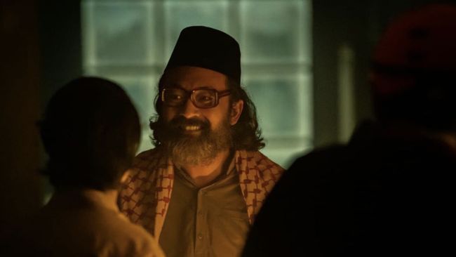 Dunia horor Indonesia, hingga saat ini, tidak pernah jauh dari setan hingga dunia klenik dan aksi para ustaz.