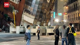 VIDEO: 24 Penghuni Gedung Miring Akibat Gempa Taiwan Dievakuasi