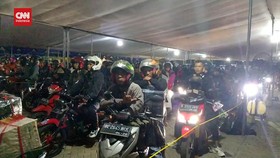 VIDEO: Tak Beli Tiket Online, Pemudik Tertahan Di Pelabuhan Ciwandan