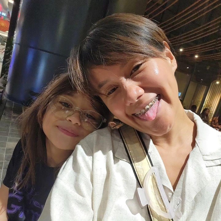 <p>Panggilan Jubaedah ini nampaknya sudah melekat pada diri sang putri. Bahkan, <em>followers</em> Lia memanggil Alexa dengan nama Jubaedah. (Foto: Instagram: @liawaode)</p>