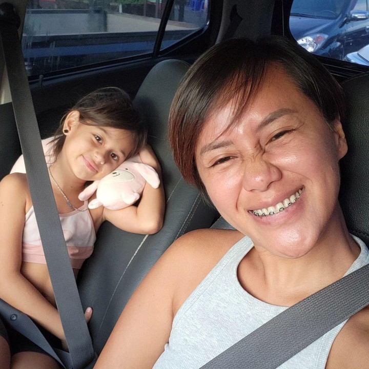 <p>"Jubaedah cakep bener sudah kelihat ABG," ungkap sahabat Lia, Bunga Zainal. "Makin cantik Jubaedah," kata netizen lainnya dengan emotikon hati. (Foto: Instagram: @liawaode)</p>