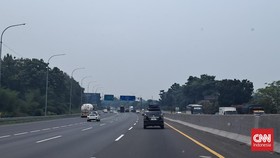 Tol Jakarta-Cikampek Lancar Sabtu Siang, Kecepatan Bisa 80-100 km/Jam