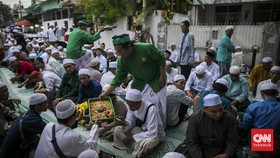 FOTO: Khidmat Buka Puasa Bersama di Malam 25 Ramadan