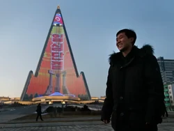 Kim Jong Un Jual Hak Kelola Hotel Tertinggi di Korut, Mau Buat Kasino?
