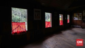 FOTO: Menyusup Kesunyian Ruang-ruang Rumah Kelahiran Tan Malaka