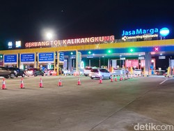 Suasana Terkini di GT Kalikangkung