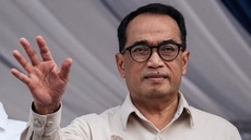 Jokowi Evaluasi Mudik 2024, Minta Bayar Tol Tanpa Sentuh ke Depan