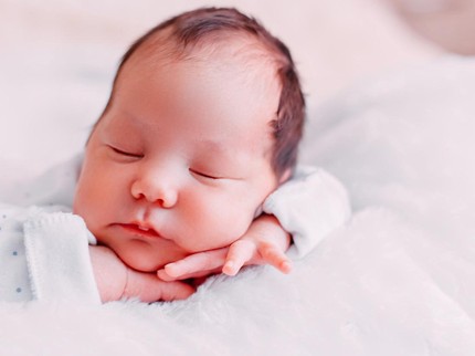120 Nama Bayi Laki-laki Pembawa Rezeki dalam Al-Qur'an 3 Kata dari A sampai Z Serta Artinya