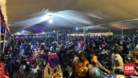 Pemudik Motor Padati Pelabuhan Ciwandan, Antrean Capai 1 Km