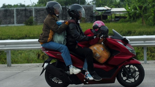 Polri tak melarang masyarakat mudik menggunakan motor tetapi diimbau jangan.