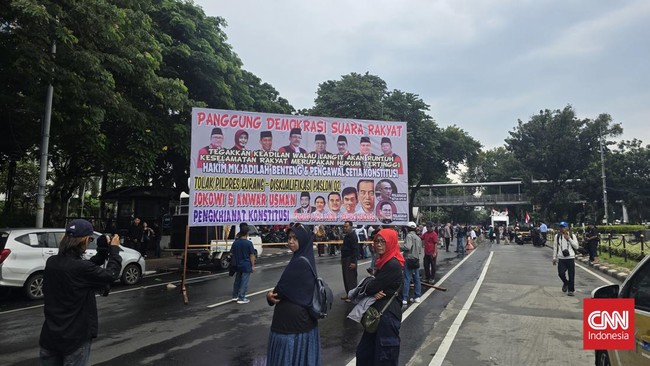 Koalisi Rakyat Turun ke Jalan Menuntut Penegakan Hukum dan Dukungan terhadap Mahkamah Konstitusi