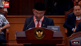 VIDEO: Hadir di MK, Muhadjir Jelaskan Program Tangani Kemiskinan