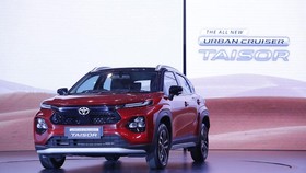 Kembaran Suzuki Fronx, Toyota Taisor Meluncur Tak Sampai Rp150 Juta