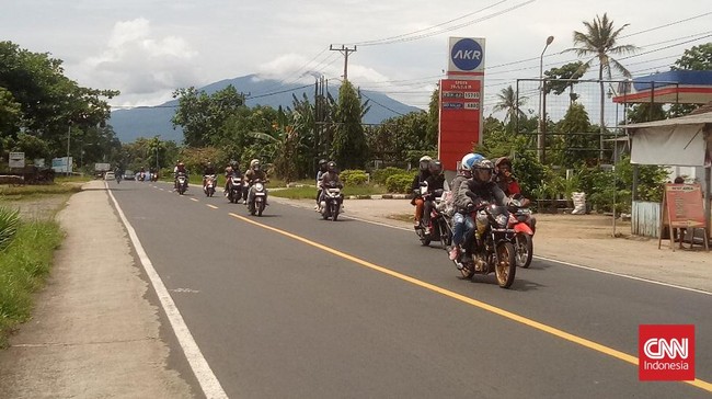 Lonjakan Pemudik Motor Padati Jalanan Sumatera Lampung Jelang Idul Fitri