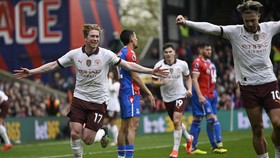 Hasil Liga Inggris: De Bruyne 2 Gol, Man City Gasak Palace 4-2