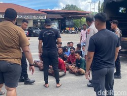 Polisi Tangkap 19 Pelaku Penyerangan Polsek Kepulauan Sorong