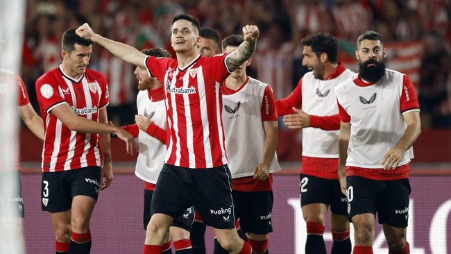 Trofi Copa del Rey Berlabuh di Stadion Athletic Bilbao