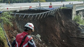 Tol Bocimi Masih Perbaikan, Jalur Puncak Jadi Alternatif ke Sukabumi