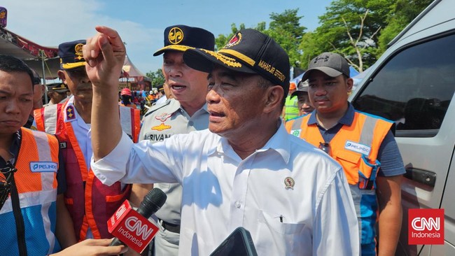 Menko PMK Muhadjir Effendy menyayangkan kecelakaan maut bus pengangkut rombongan SMK Lingga Kencana Depok di Ciater, Subang.