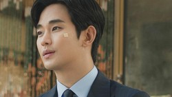 Kim Soo Hyun Akhirnya Nyanyikan Soundtrack Drakor Lagi Usai 10 Tahun