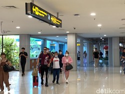 Suasana Bandara I Gusti Ngurah Rai Bali