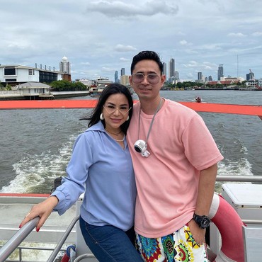 Sosok Edwin Bahari, Pacar Berondong Anisa Bahar