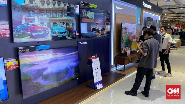 Beli LED TV pasti untung jika di Transmart Full Day Sale. Soalnya, Transmart kasih nilai murah LED TV dengan potongan nilai sampai Rp4 jutaan!