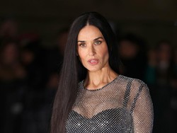Demi Moore Gak Hancur Kalah dari Mikey Madison