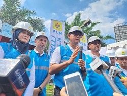PLN Tambah 4 Kali Lipat Jumlah SPKLU di Tol Trans Jawa & Sumatera