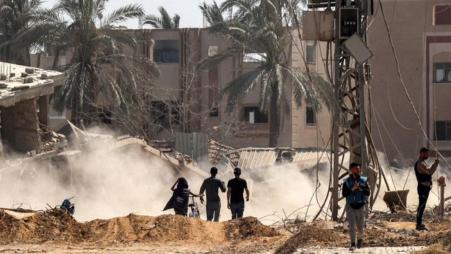 Israel mulai serang Rafah, bom rumah-rumah warga usai Hamas setujui proposal gencatan senjata Gaza.