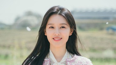 Prestasi Langka Kim Ji Won Usai Bintangi Drama 'Queen of Tears'
