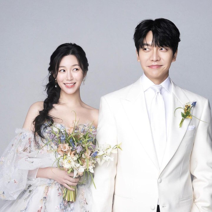 <p>Dalam kesempatan yang sama, Lee Da In turut mengungkapkan rasa terima kasihnya kepada Lee Seung Gi. Ia menyebut sang suami telah mendukungnya tanpa henti. (Foto: Instagram: @xx__dain)</p>