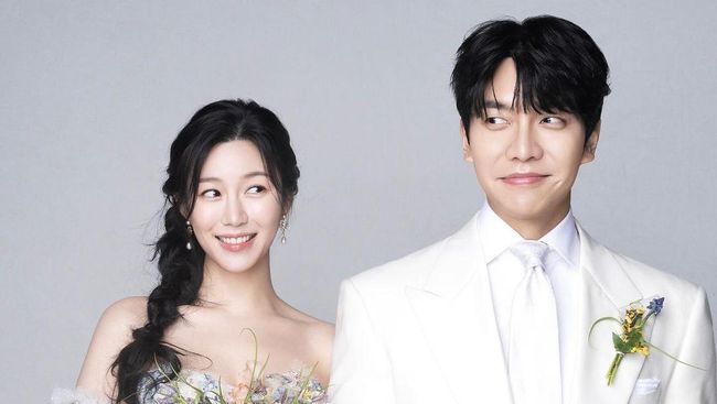 Lee Seung Gi dan Lee Da In Sambut Kelahiran Anak Kedua Berjenis Kelamin Laki-Laki