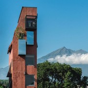 Ini Potret Hotel Paling Ramping di Dunia yang Ada di Salatiga, Lebarnya Kurang dari 3 Meter!
