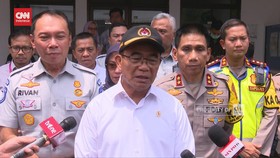 VIDEO: Muhadjir Sebut Korban Tewas Laka di Tol Japek 7 Pria, 5 Wanita