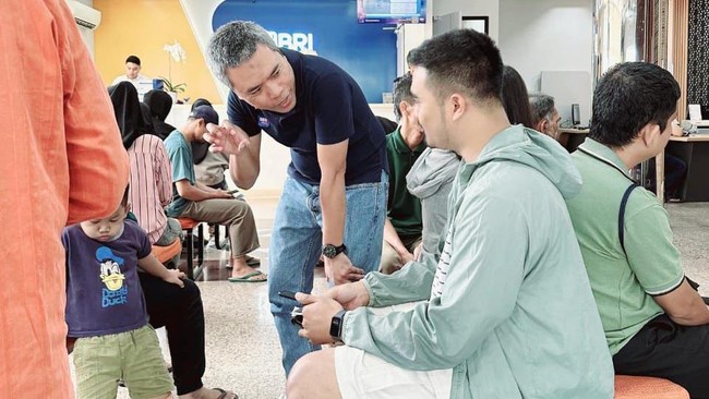 Peninjauan itu merupakan wujud komitmen BRI menjaga kualitas layanan terbatas libur Lebaran, dan bentuk apresiasi kepada pekerja yang tetap melayani nasabah.