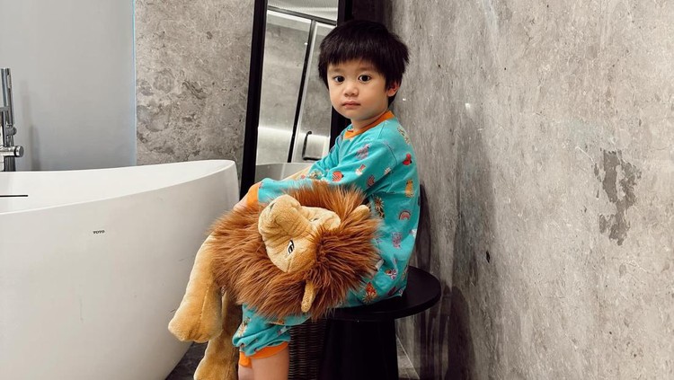 Keene Atharrazka Adhitya anak Citra Kirana dan Rezky Adhitya