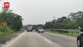 VIDEO: H-1 Lebaran, Tol Cipali Sepi. Tak Ada Antrean di Rest Area