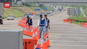 VIDEO: Arus Mudik Menurun, Sistem Oneway dari Tol Kalikangkung Dicabut