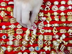 Kenaikan Harga Perhiasan Emas Dongkrak Inflasi 0,38% di Kota Malang
