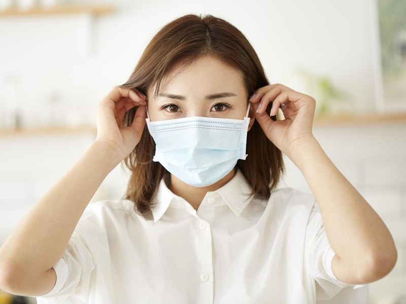Sering Mobilisasi & Terpapar Polusi? Ini Pilihan Masker Medis yang Nyaman Dipakai Sehari-Hari!