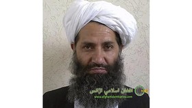 Langka, Pemimpin Tertinggi Taliban Tampil di Depan Publik Saat Lebaran
