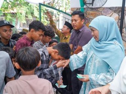 Khofifah Persilakan Masyarakat Silaturahmi ke Grahadi-Kediaman Pribadi