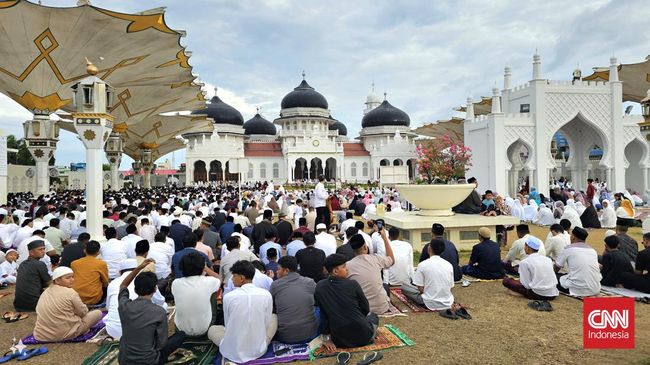 Panitia Safari Ramadhan perlu mempersiapkan kata sambutan untuk membuka kegiatan. Simak contoh teks sambutan Safari Ramadhan singkat yang bisa digunakan.