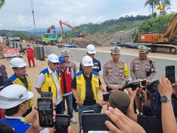 Perbaikan Tol Bocimi Dikebut, H+1 Lebaran 1 Lajur Dibuka