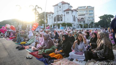 img-title Bacaan Niat Salat Idul Fitri dan Tata Cara Melaksanakannya