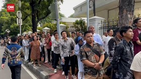 VIDEO: Antusiasme Warga Hadiri Open House Jokowi di Istana Negara